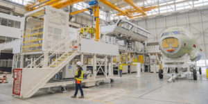 Ligne de production d'avions✈️2022 : Construction de Boeing et d'Airbus {VISITE DE L'USINE} - Processus de fabrication